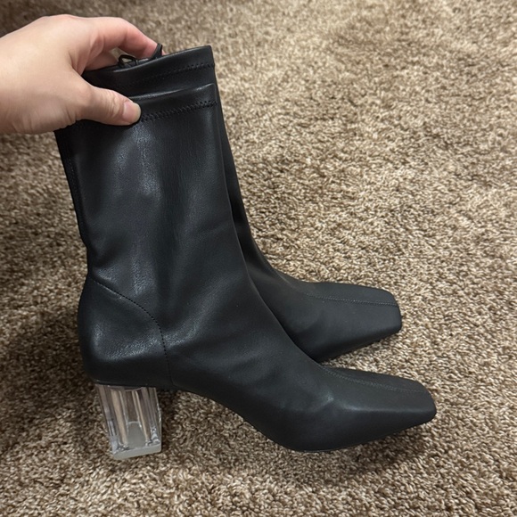 Zara Black Ankle Boots - Picture 6 of 7